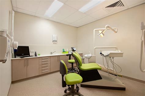 Dental Services Clinics .